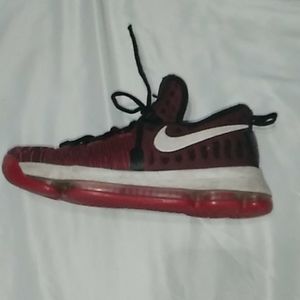 Kd's size 6 youth red nike